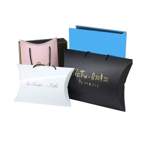 Pillow Box with Handle